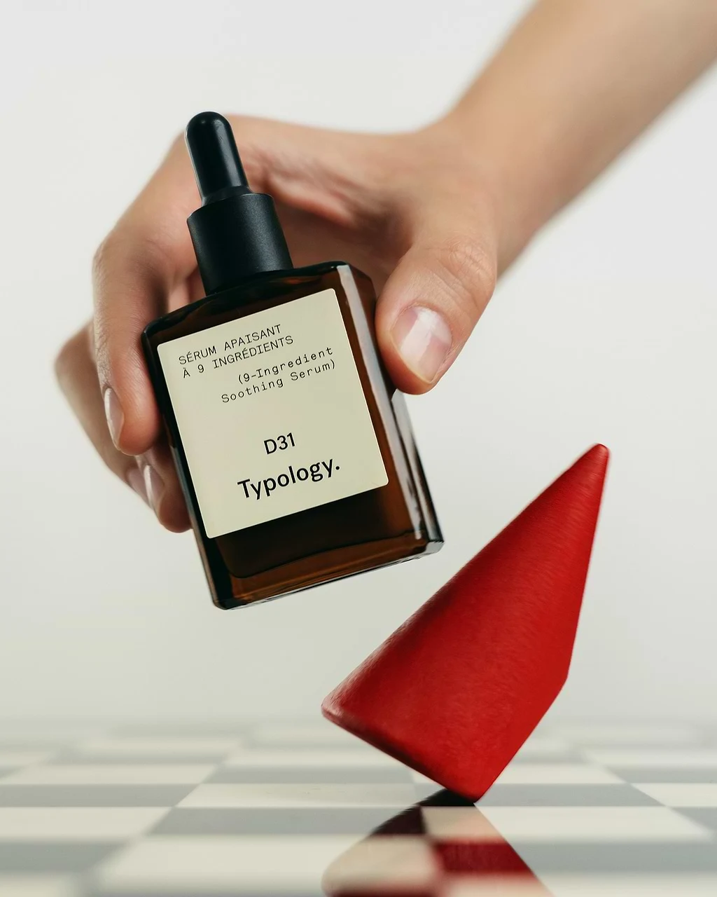 9-Ingredient Soothing Serum — Typology